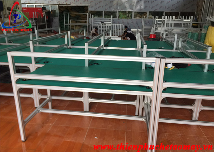 Bàn Thao tác tại Bắc Giang